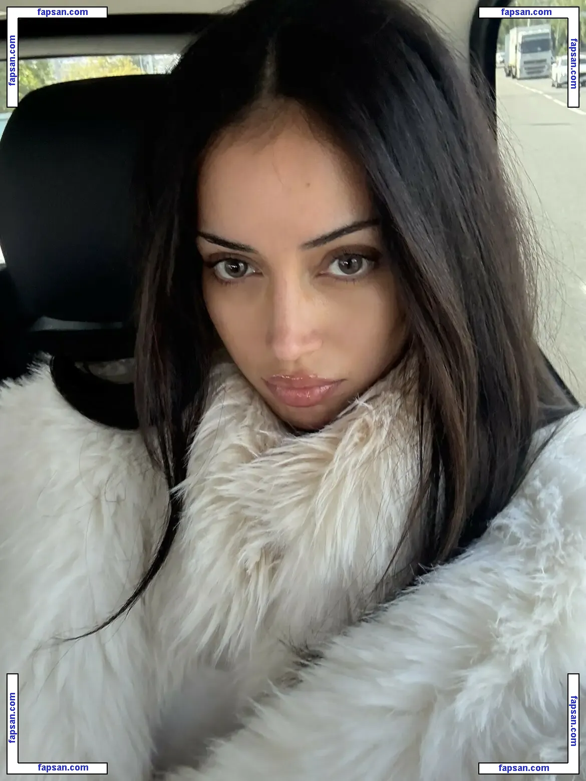 Wolfiecindy nude photo #0379 from OnlyFans