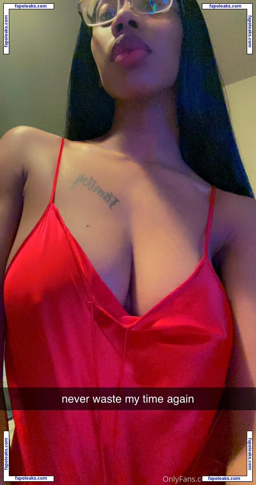 womanflo / womanflow.ph nude photo #0019 from OnlyFans