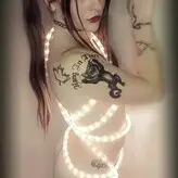 Women With Brown Eyes голая #0002