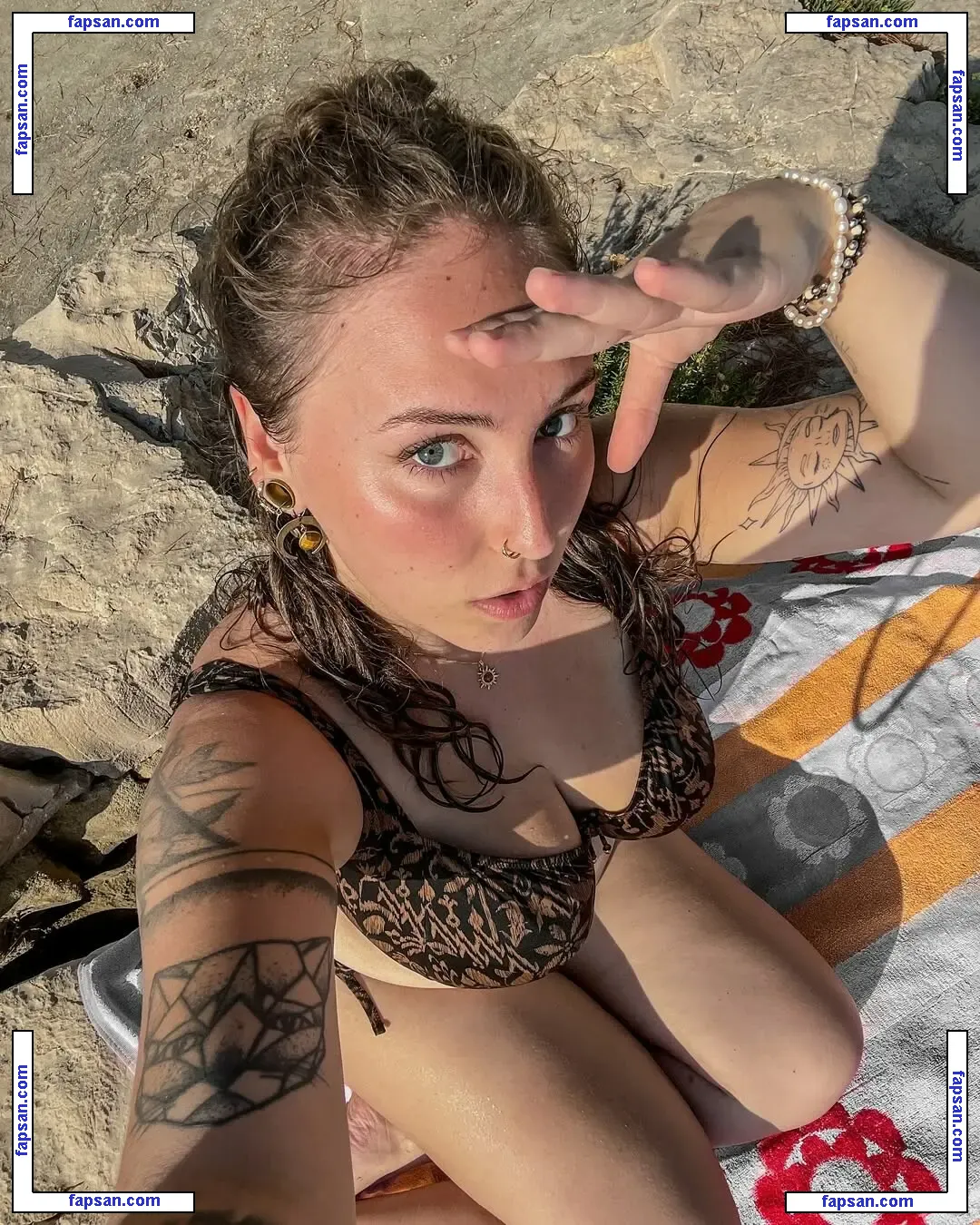 WomenEurovision голая фото #0001 с Онлифанс