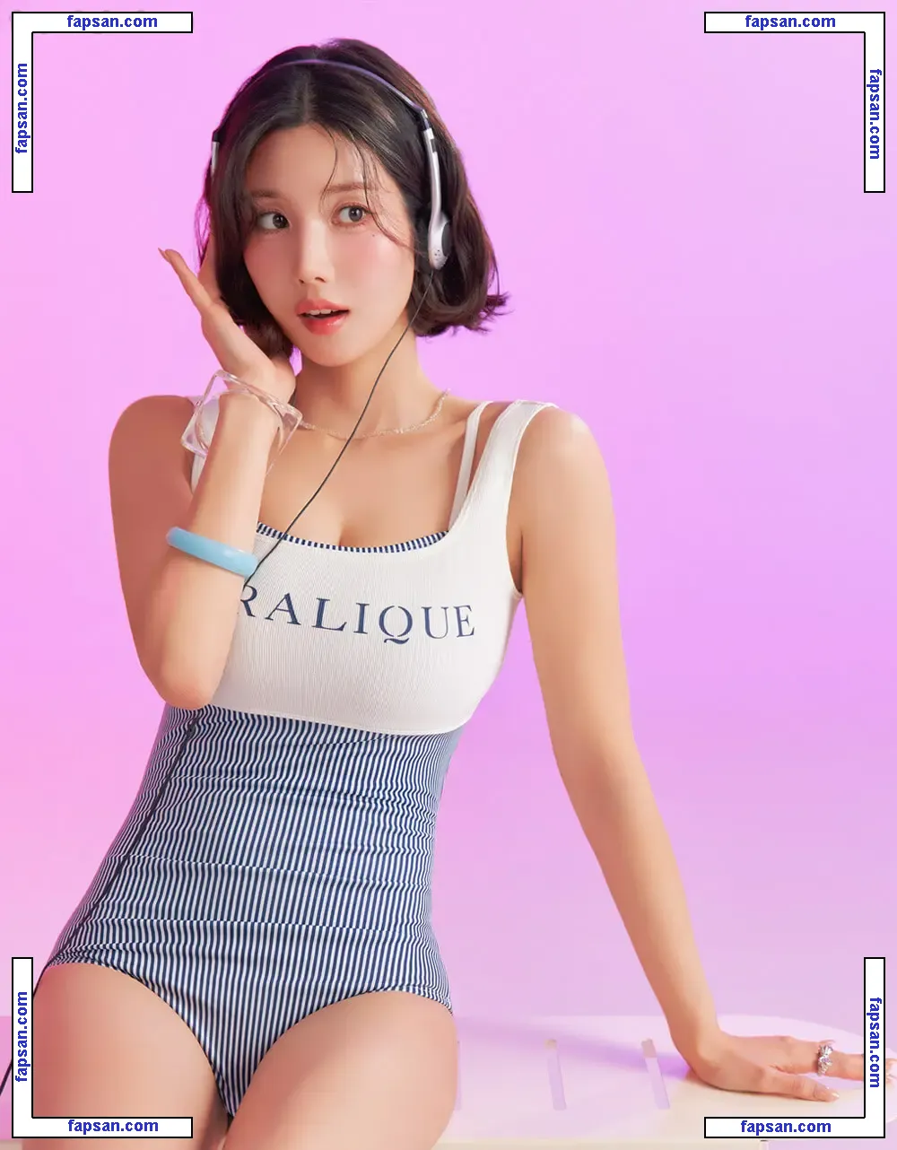 WomenK-pop nude photo #1717 from OnlyFans