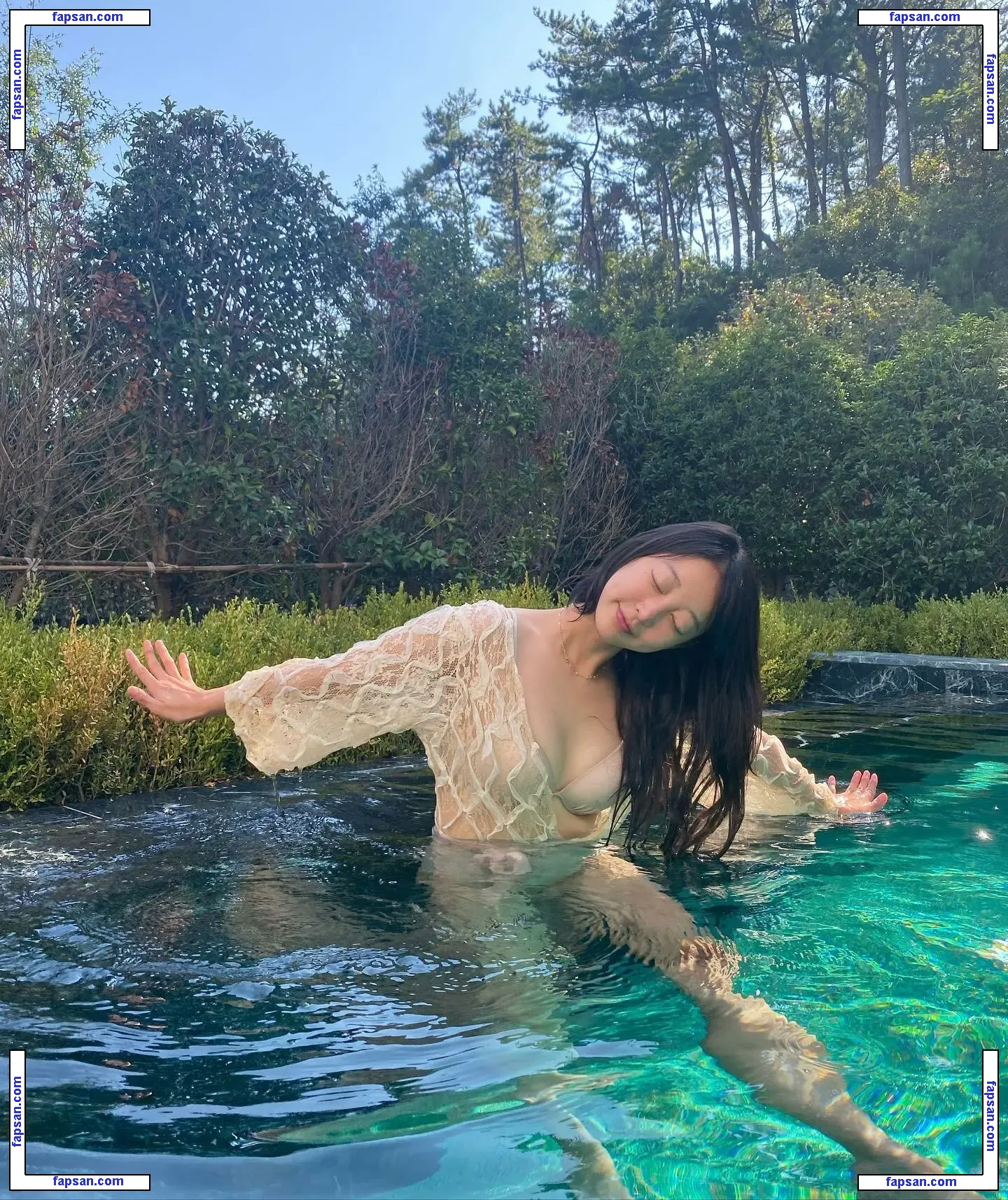 WomenK-pop nude photo #1774 from OnlyFans