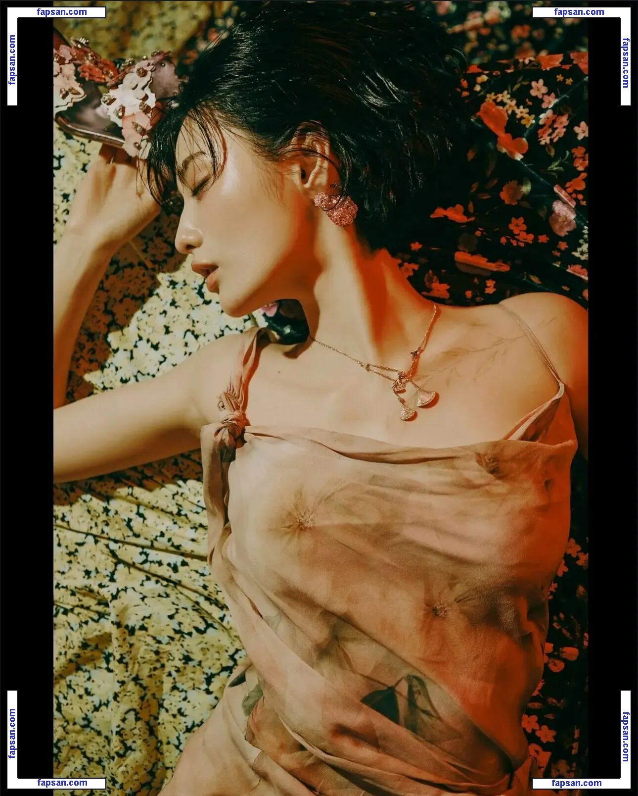 WomenK-pop nude photo #1861 from OnlyFans