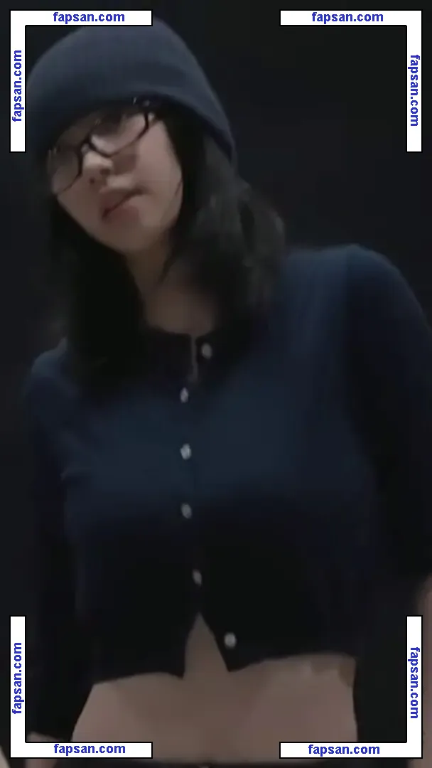 WomenK-pop nude photo #1896 from OnlyFans