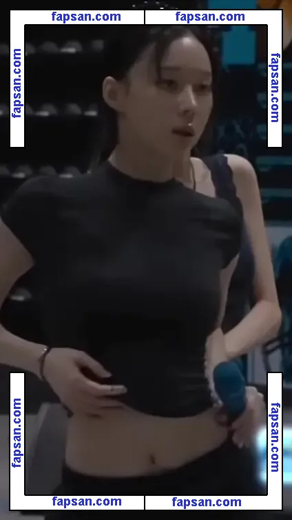 WomenK-pop nude photo #1897 from OnlyFans