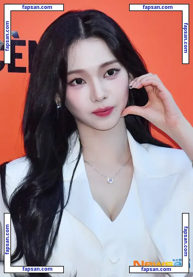 WomenK-pop nude photo #1925 from OnlyFans