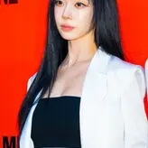 WomenK-pop nude #1933