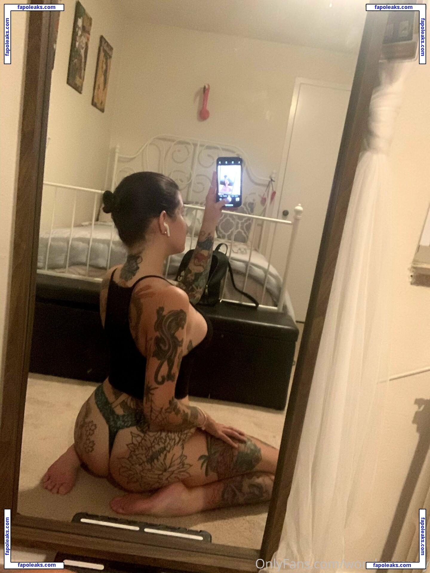 wonderwanny nude photo #0023 from OnlyFans