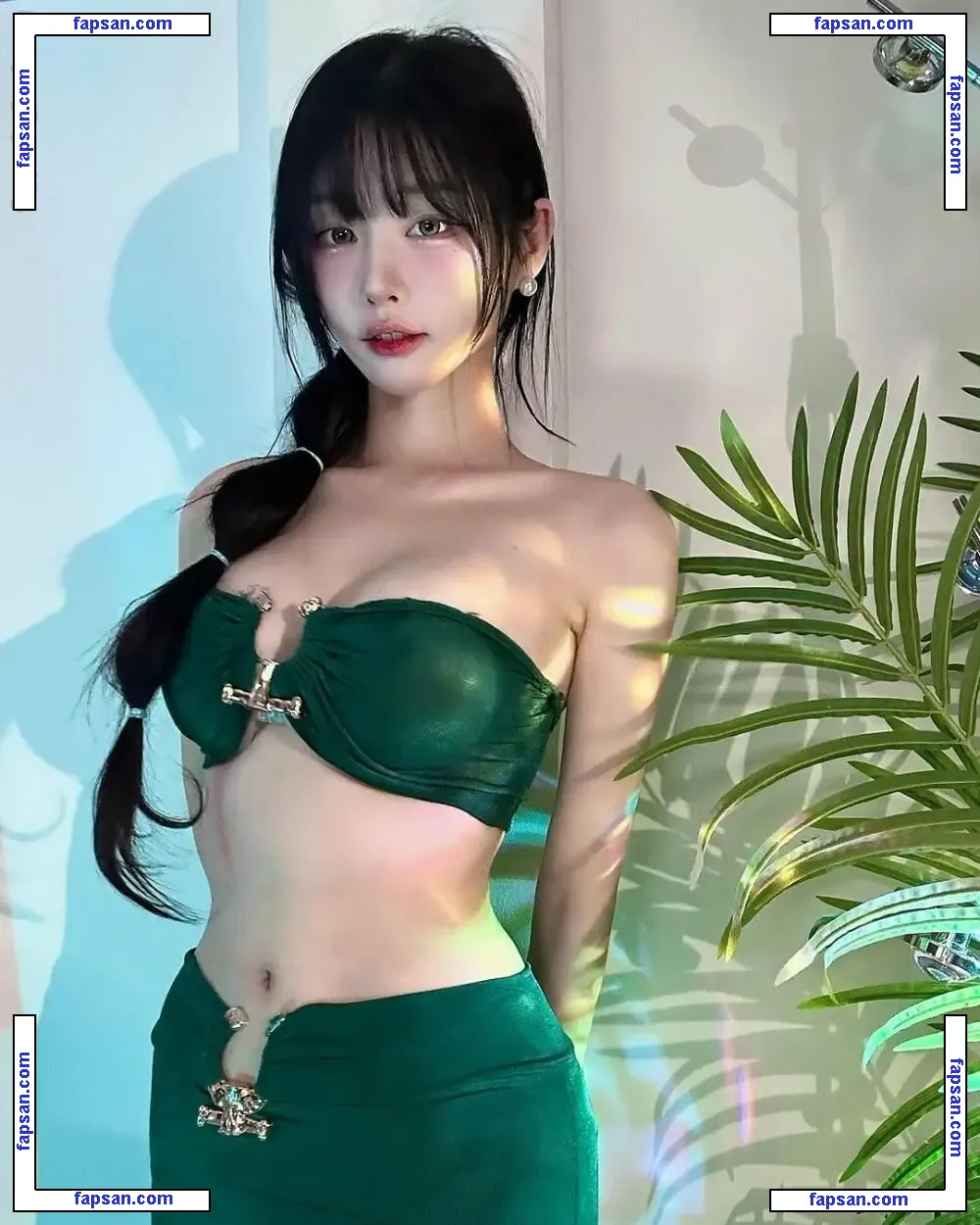 Woo Hankyung голая фото #0003 с Онлифанс