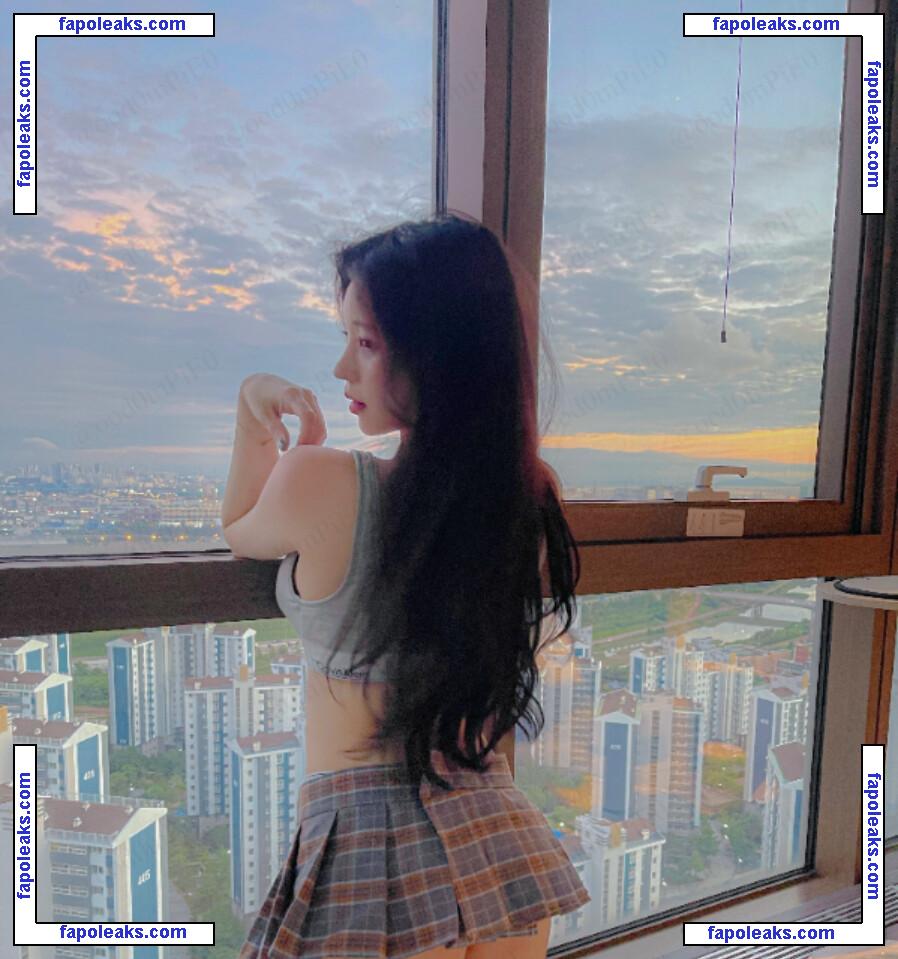 woohankyung / han_kyung__ / seonuw nude photo #0022 from OnlyFans