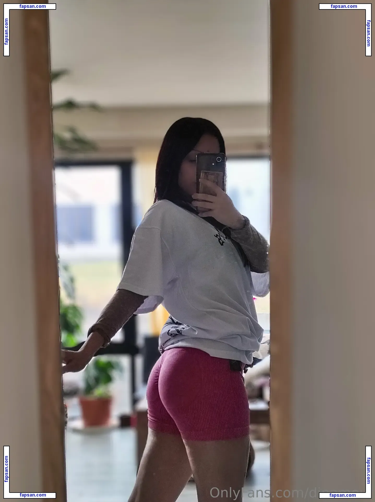 worshipbastet nude photo #0012 from OnlyFans