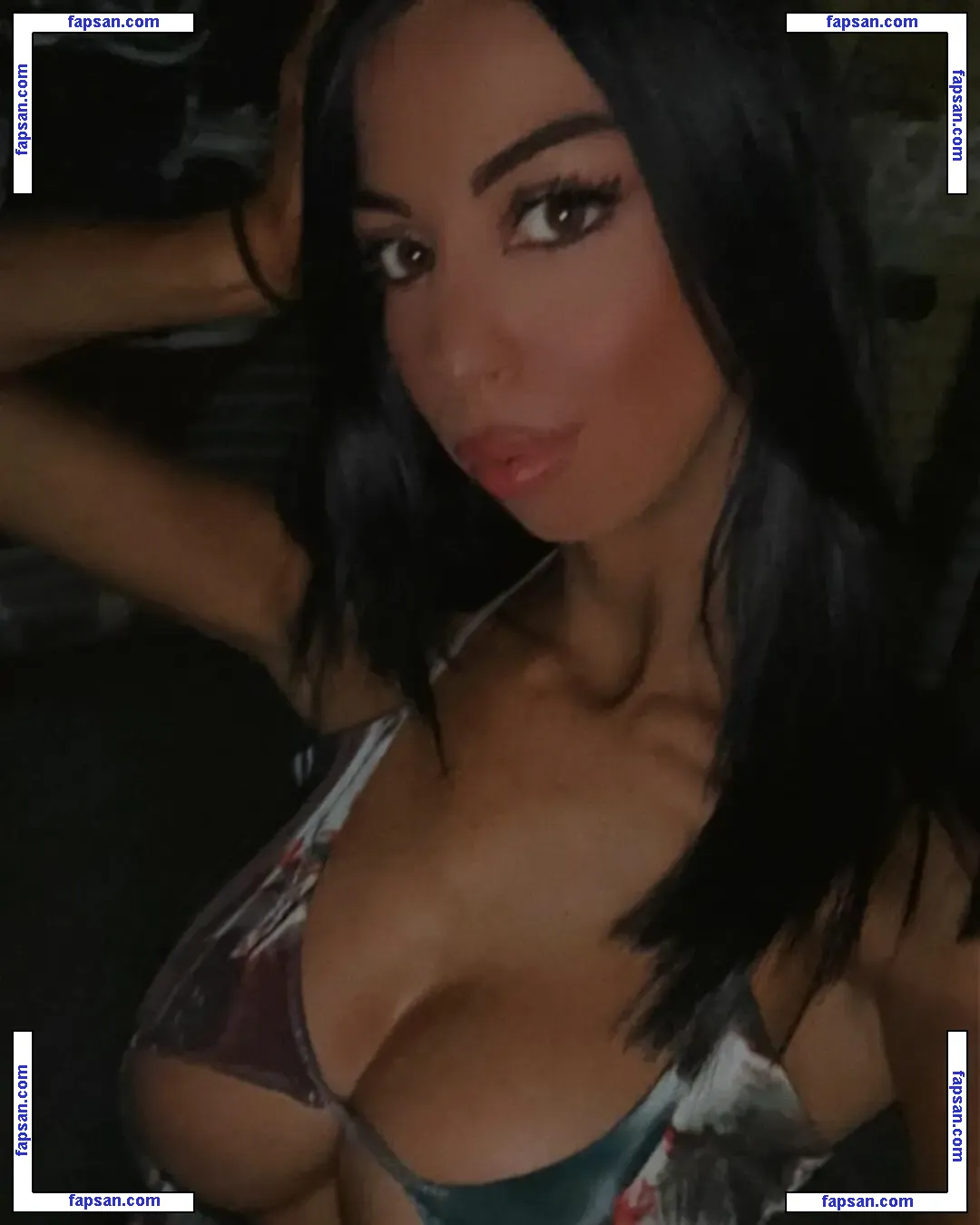 Wutangela nude photo #0007 from OnlyFans
