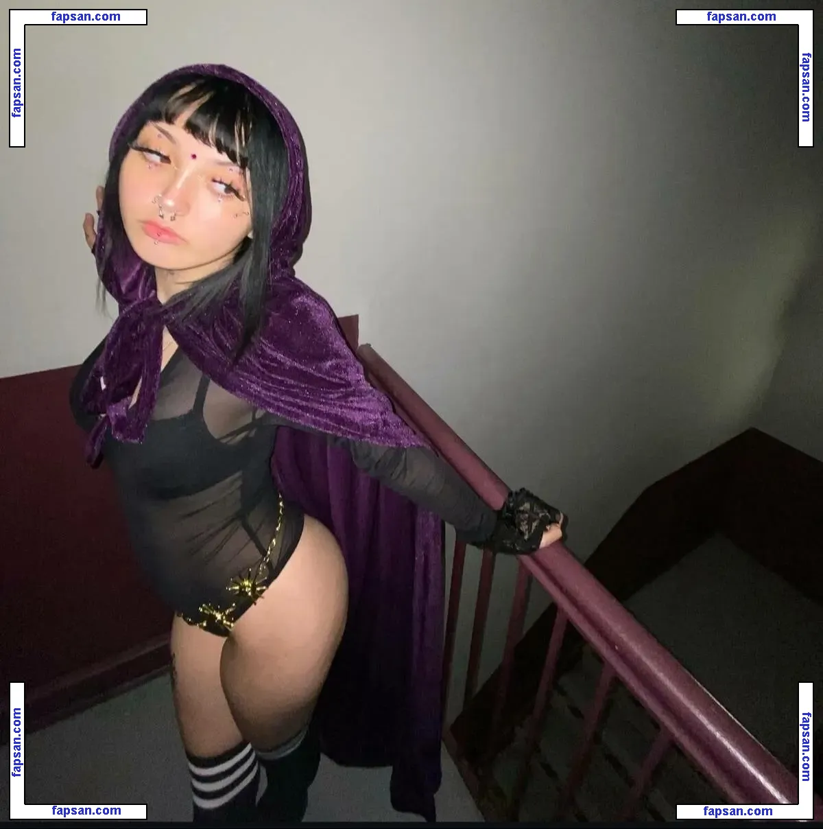 wuvvmia голая фото #0020 с Онлифанс