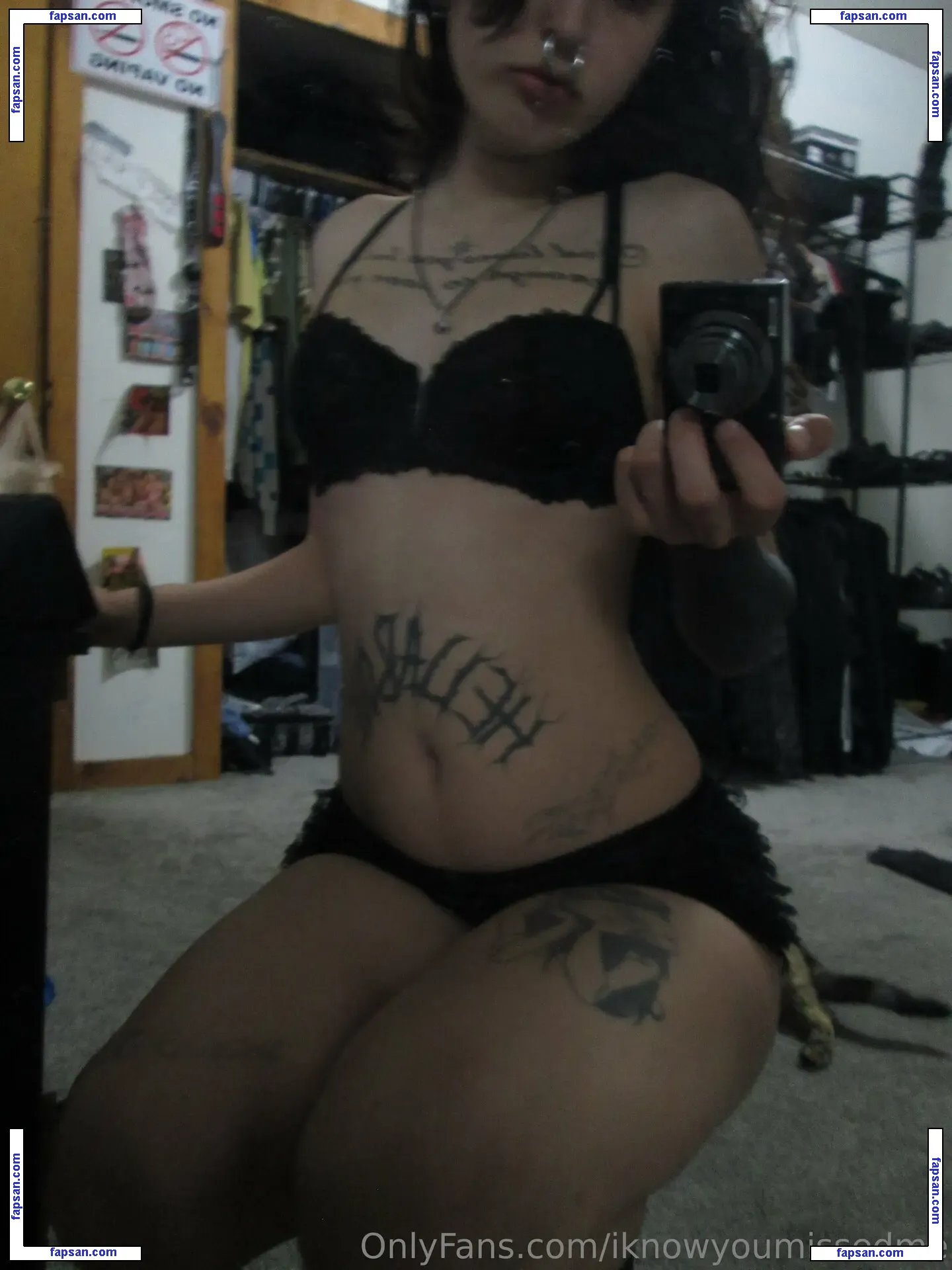 wuvvmia nude photo #0038 from OnlyFans