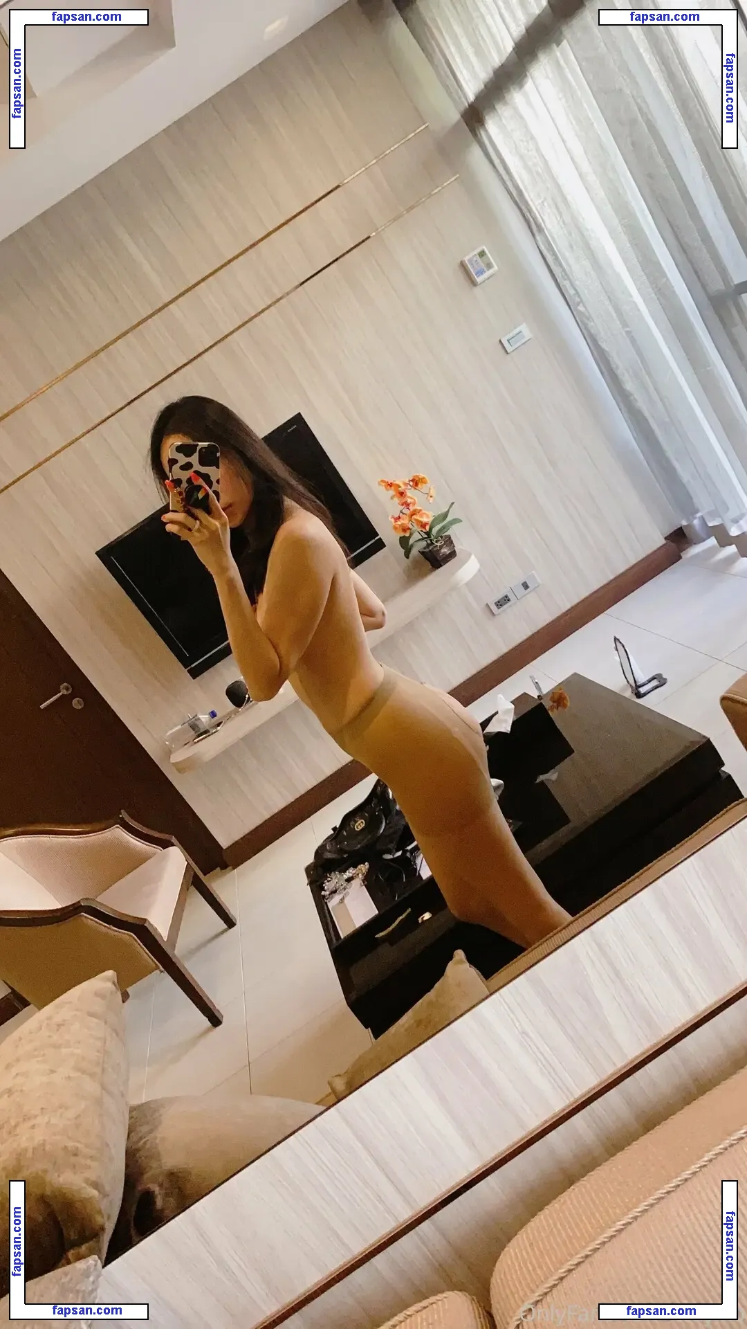 wuyixo nude photo #0002 from OnlyFans