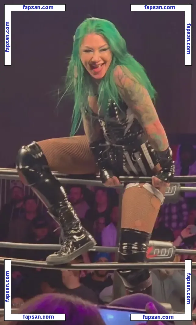 WWE Shotzi голая фото #0056 с Онлифанс
