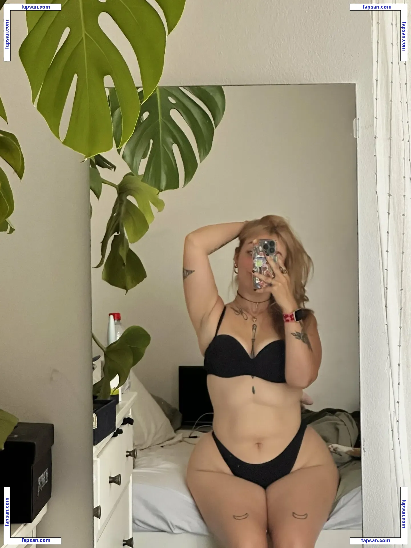 xbabydramaxonly голая фото #0001 с Онлифанс