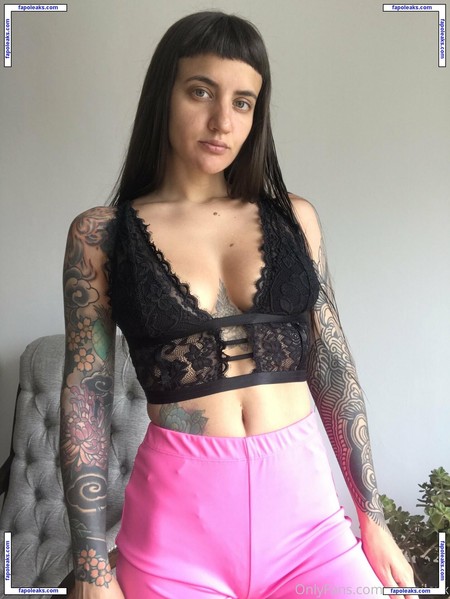 xcamilovx / xcamilinha nude photo #0010 from OnlyFans