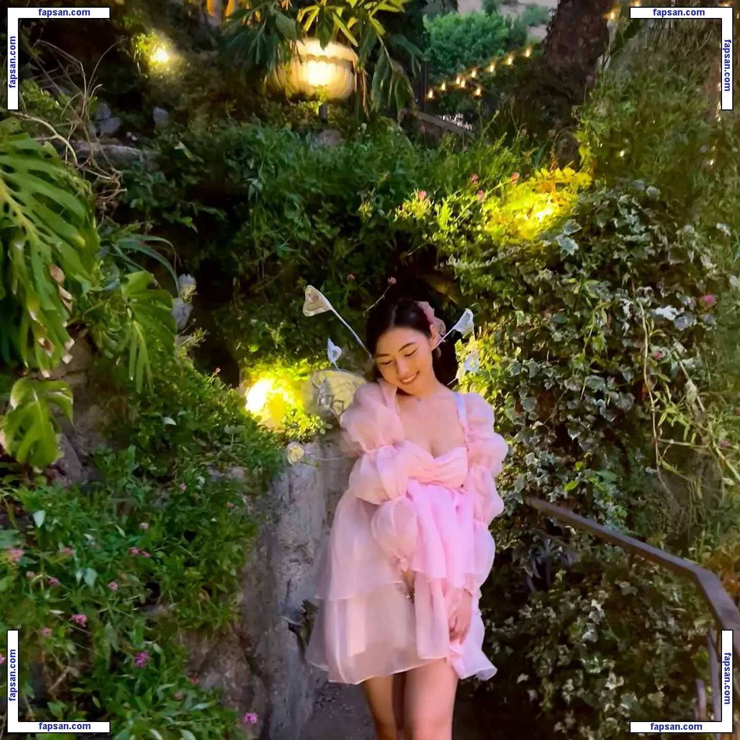 xChocobars nude photo #0066 from OnlyFans