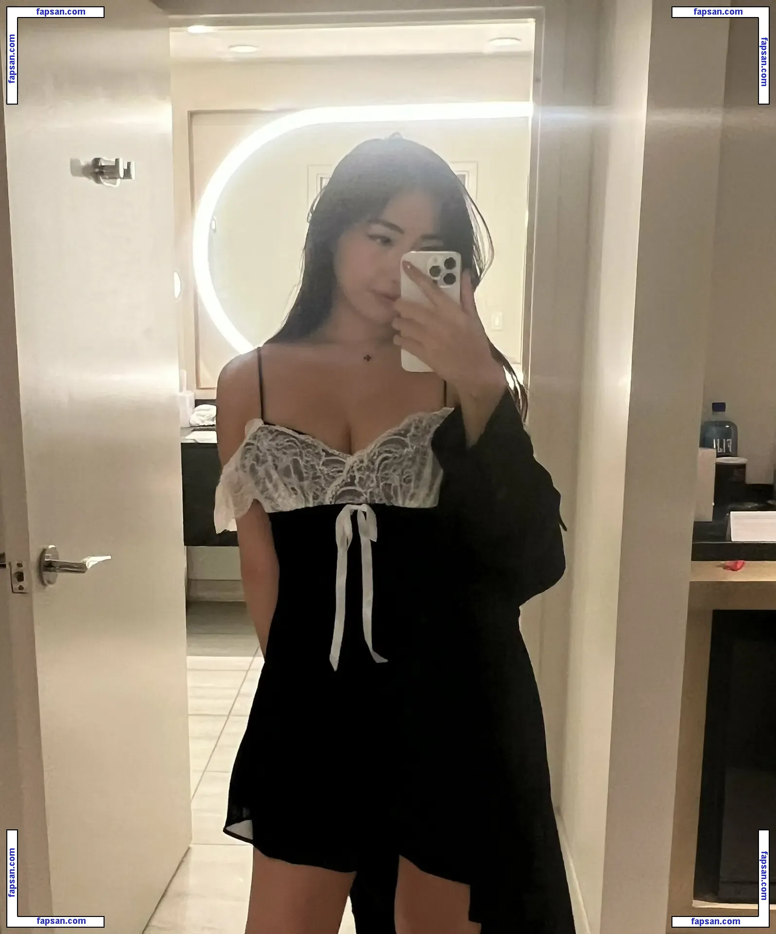 xChocobars nude photo #0277 from OnlyFans