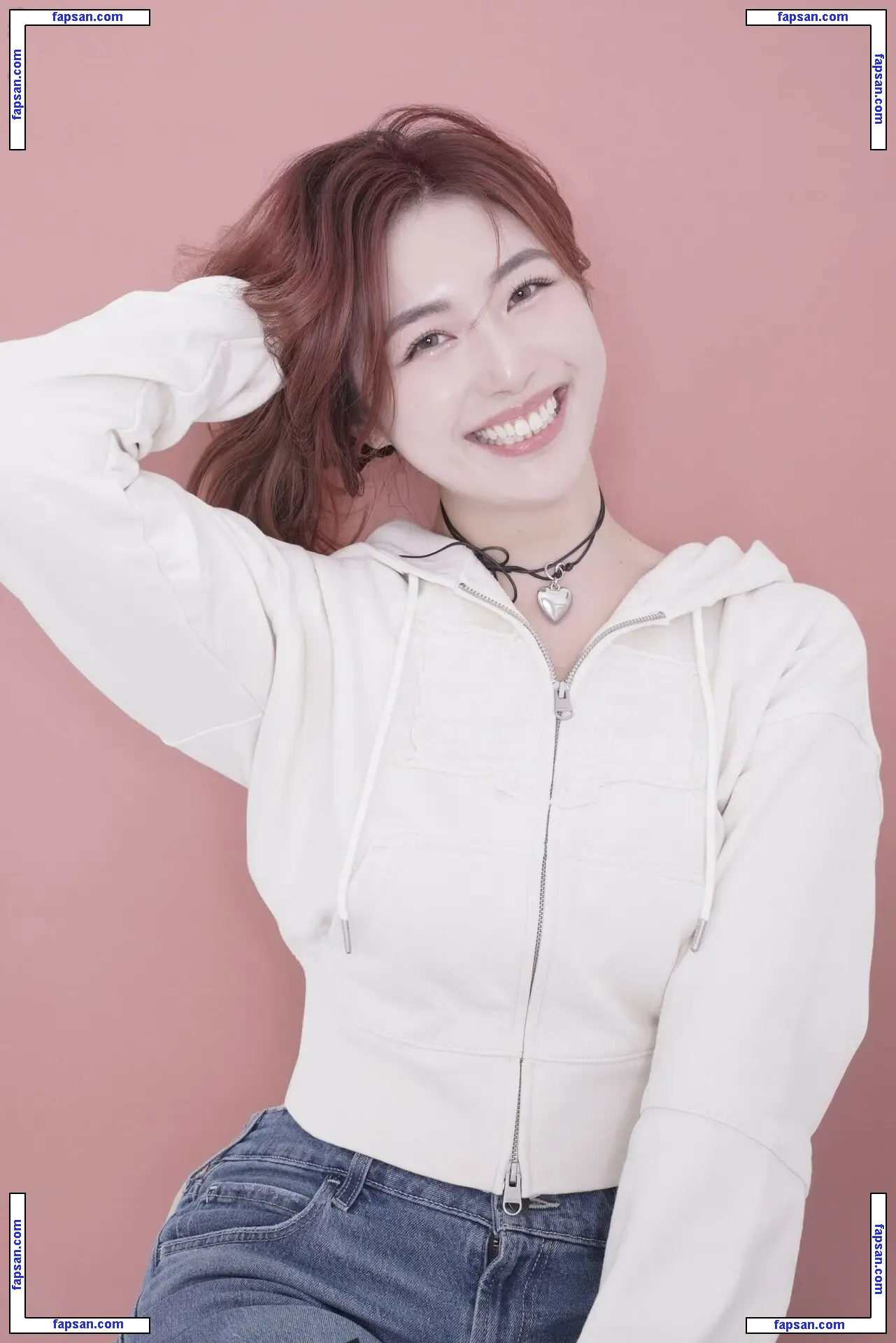 xChocobars nude photo #0316 from OnlyFans