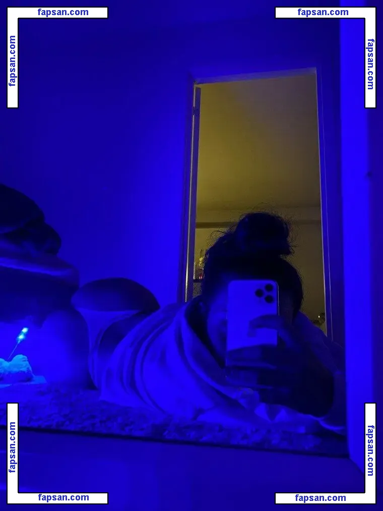 xddeimante nude photo #0002 from OnlyFans