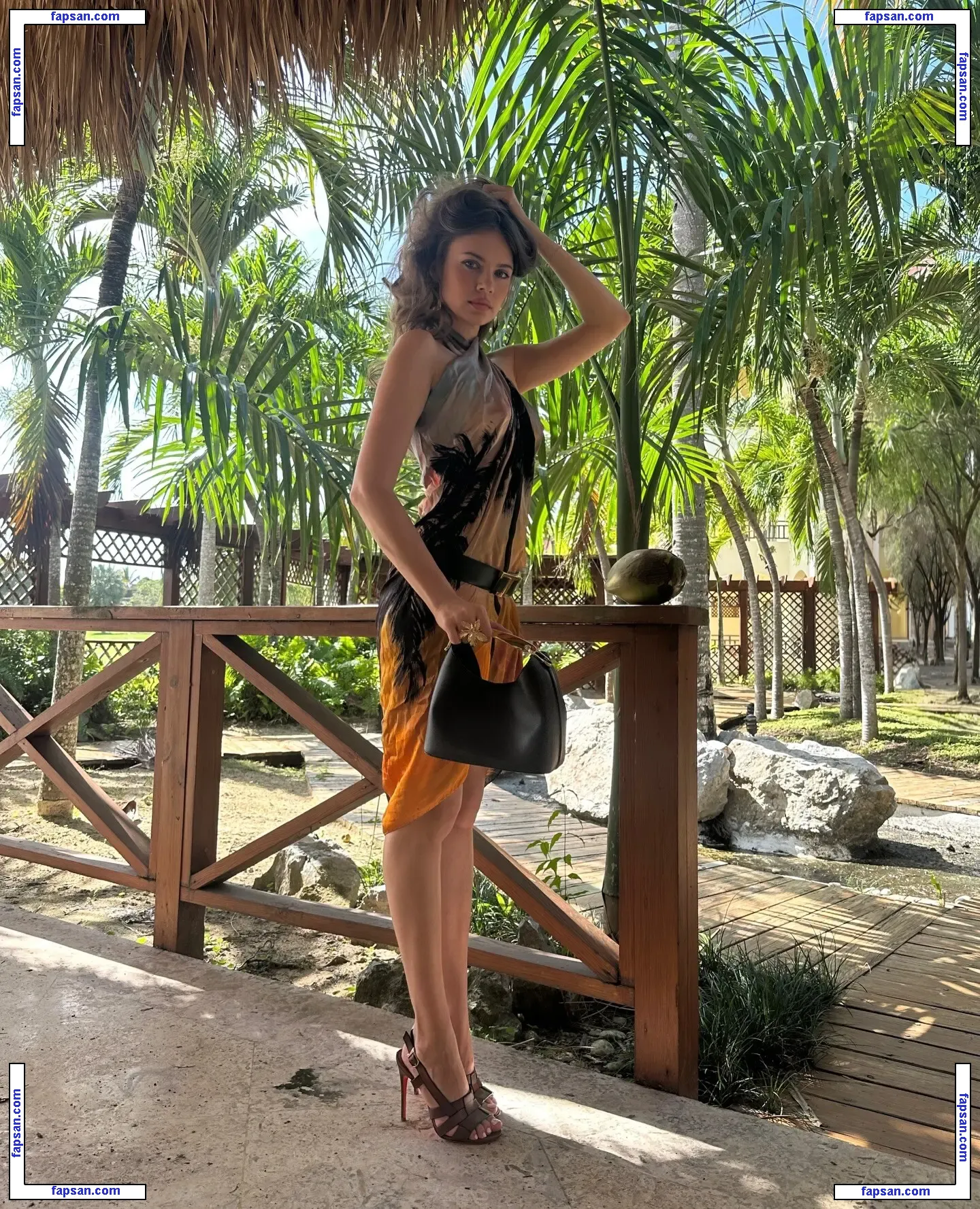 Xenia Tchoumi голая фото #0111 с Онлифанс