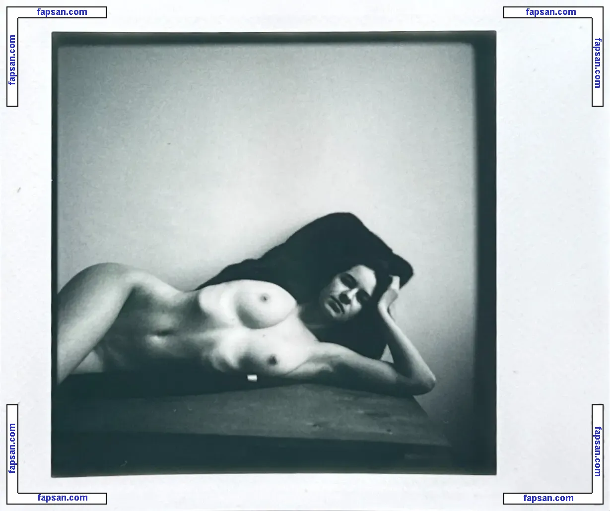 xfrozi7676_ nude photo #0002 from OnlyFans