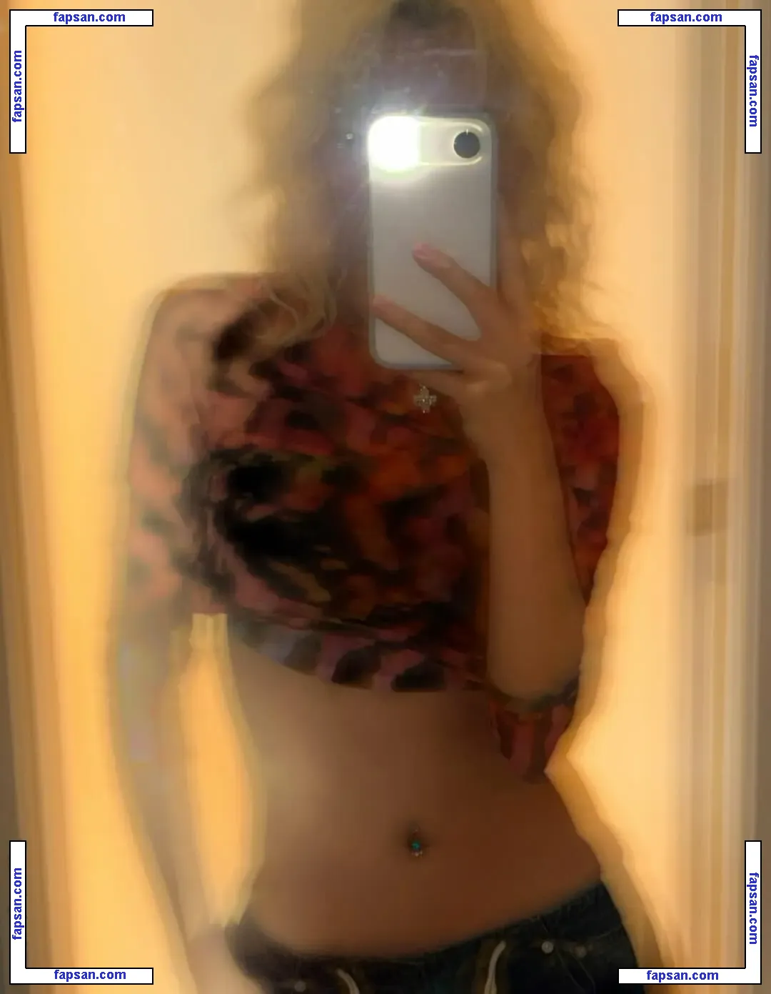 XGOfficial_ голая фото #0023 с Онлифанс