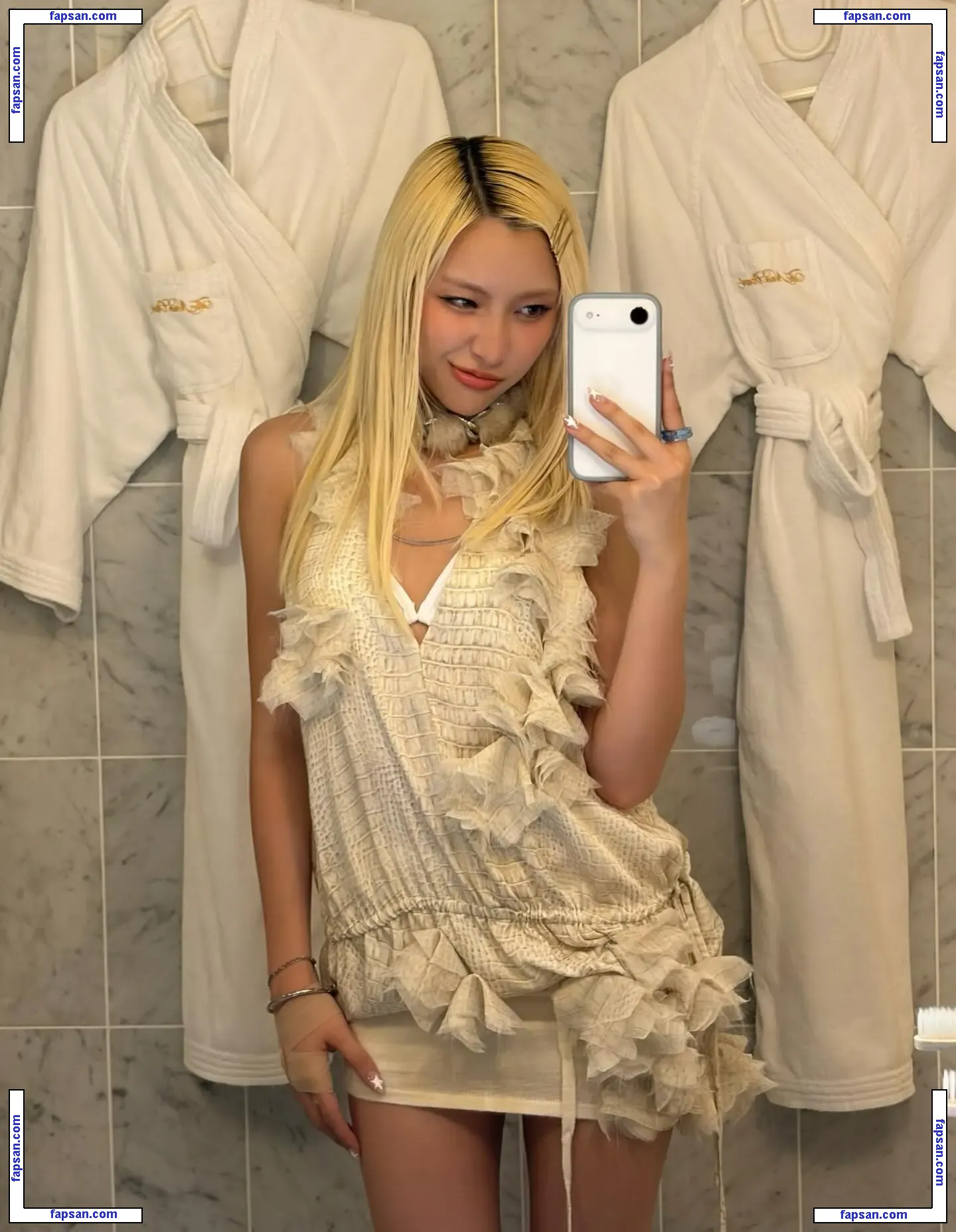 XGOfficial_ голая фото #0029 с Онлифанс