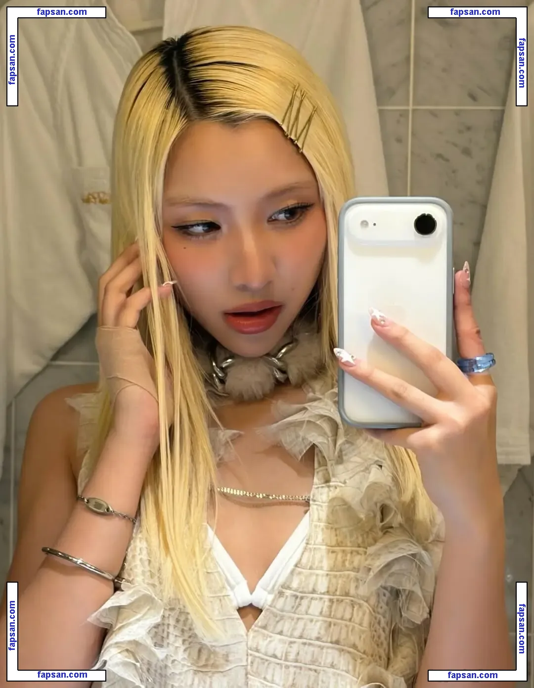 XGOfficial_ голая фото #0042 с Онлифанс