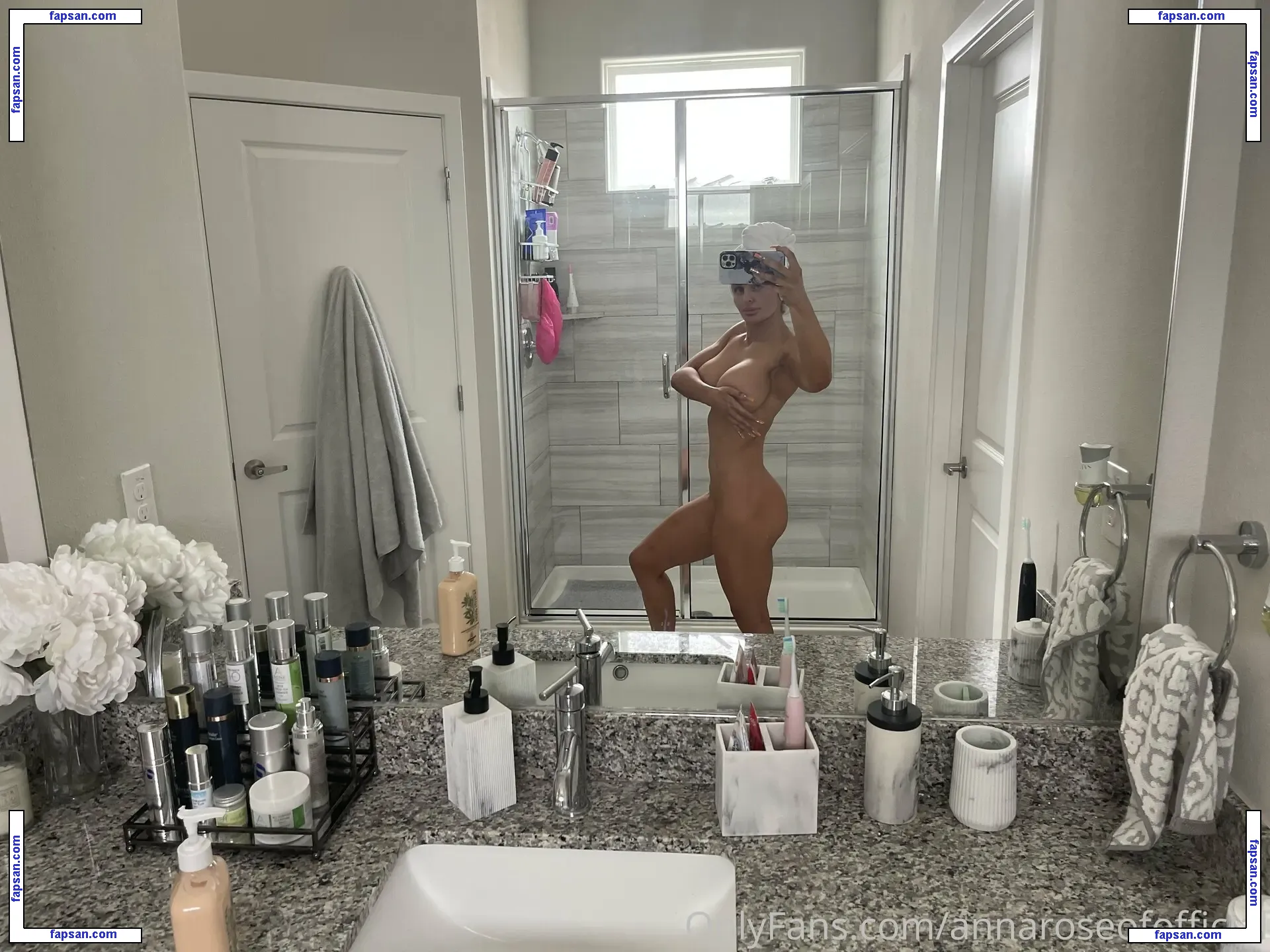 xhaleyrose nude photo #0007 from OnlyFans