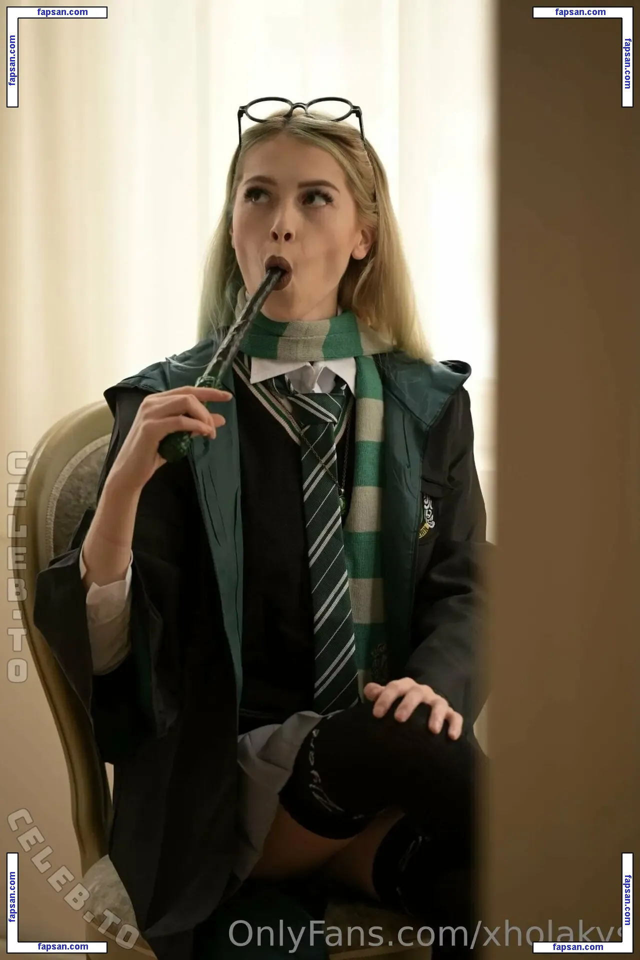 xholakys голая фото #0089 с Онлифанс