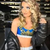 Xia Brookside голая #0124