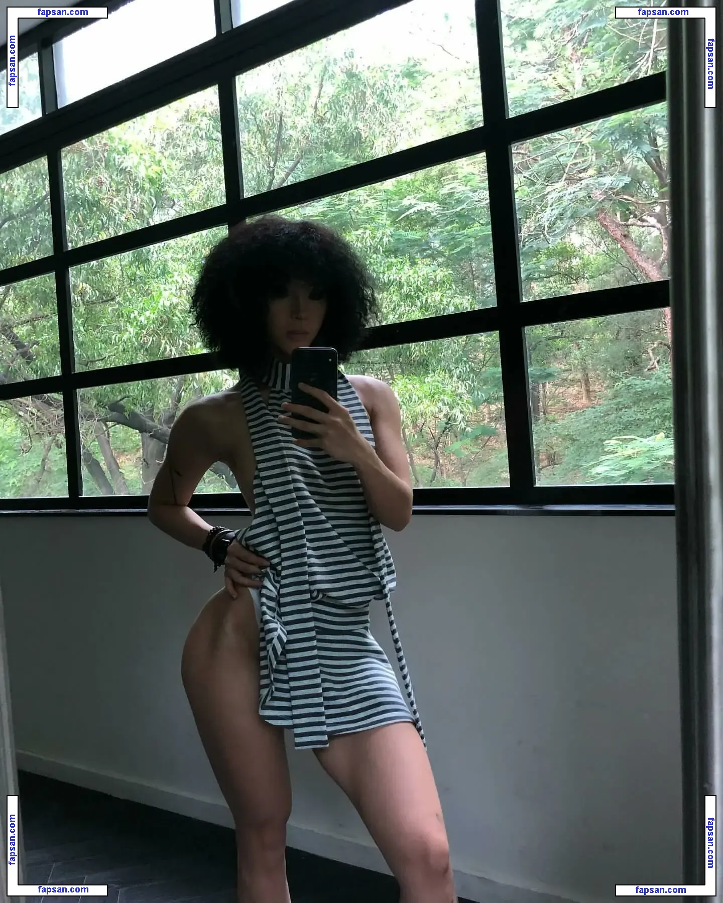 Xiang_is nude photo #0030 from OnlyFans