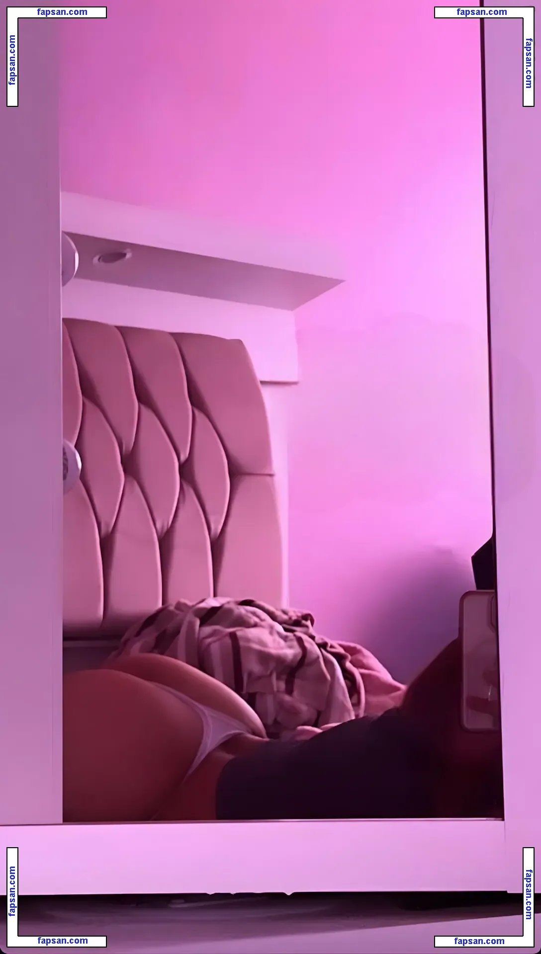 ximemo5653 nude photo #0019 from OnlyFans