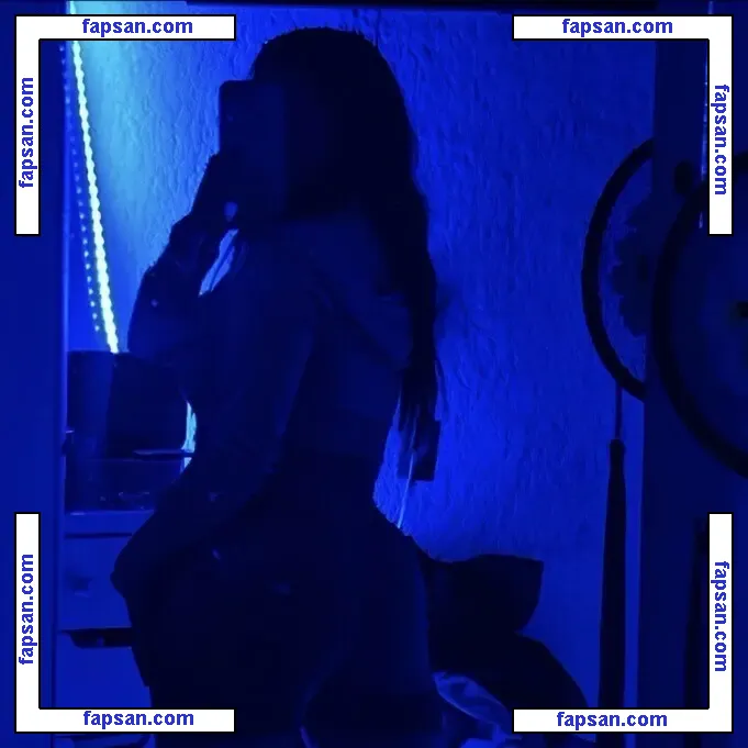 ximemo5653 nude photo #0027 from OnlyFans