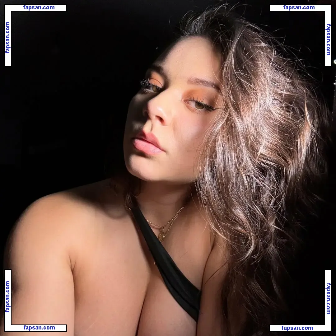 Ximena Blair nude photo #0012 from OnlyFans