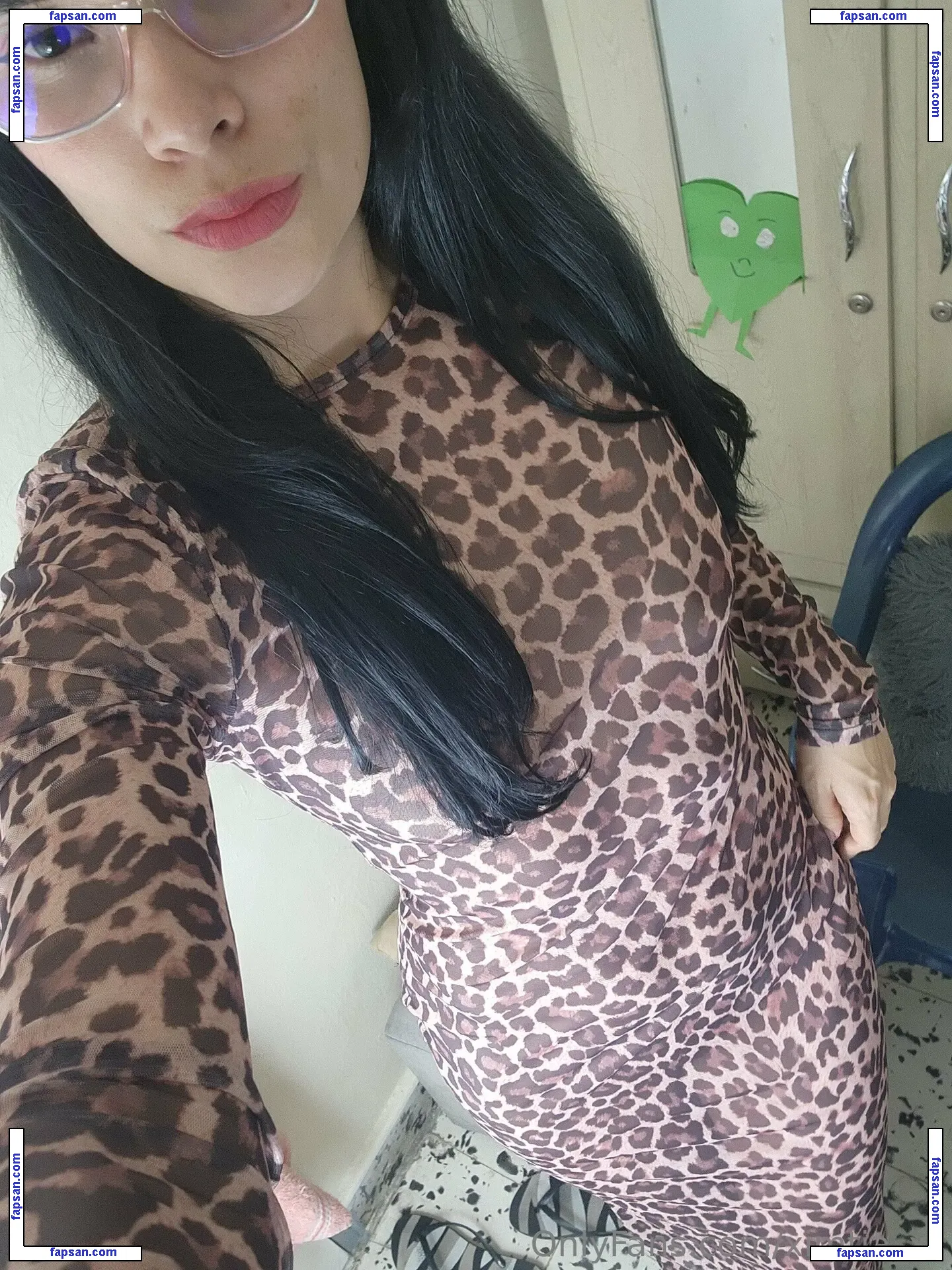 ximtia_xs nude photo #0006 from OnlyFans