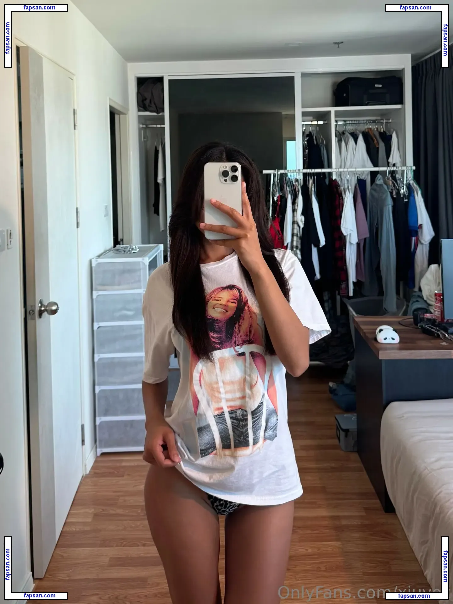 XiuVex nude photo #0016 from OnlyFans