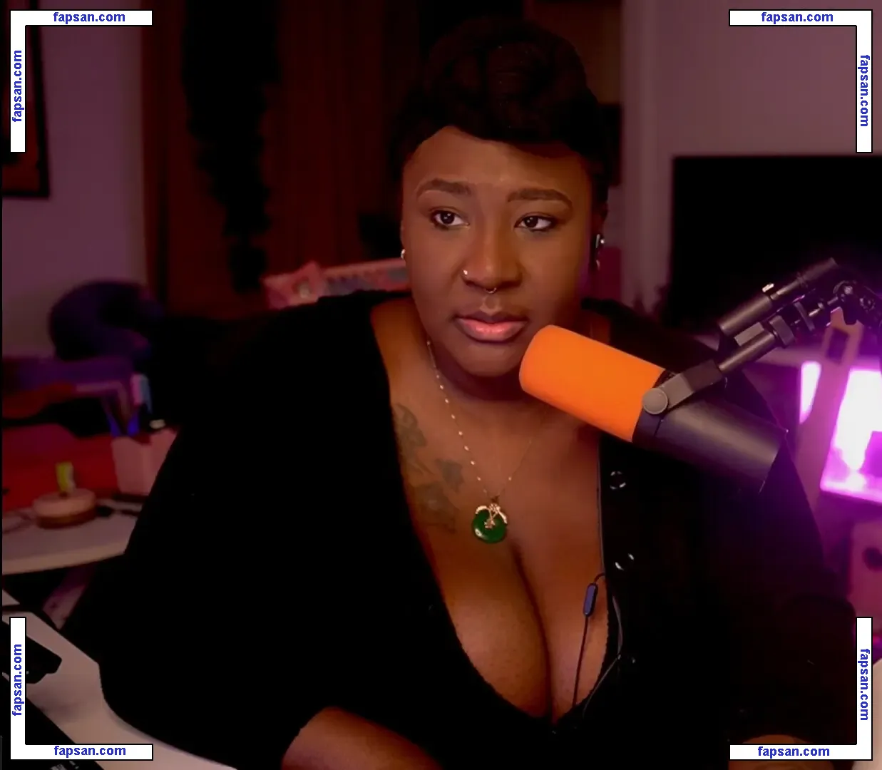 Xmiramira nude photo #0010 from OnlyFans