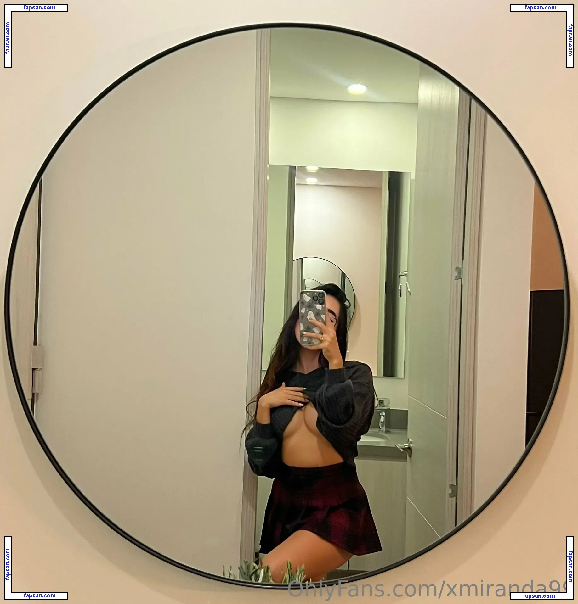 xmiranda99 / miraandaa.99 nude photo #0059 from OnlyFans