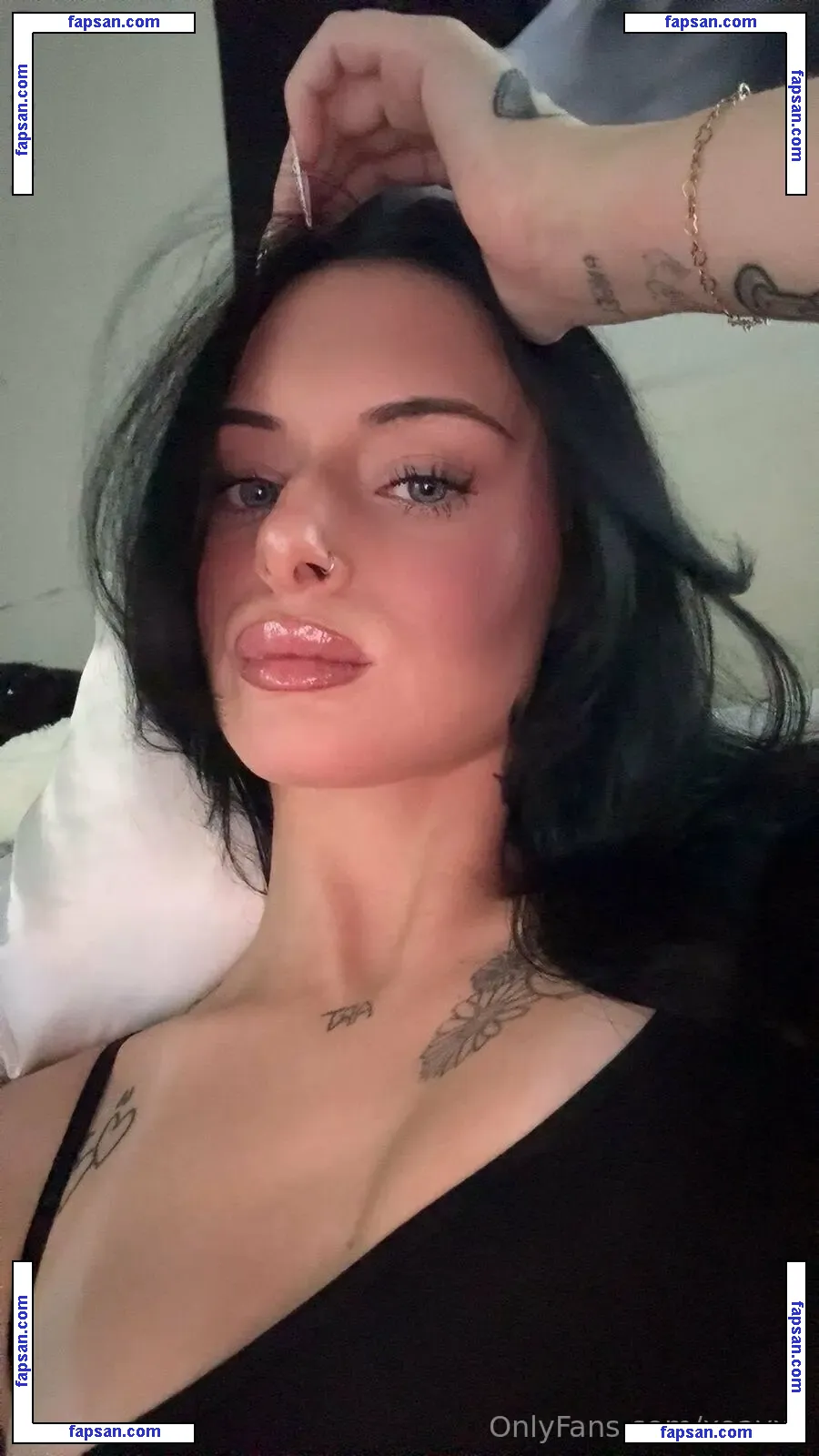 xoavxo nude photo #0021 from OnlyFans