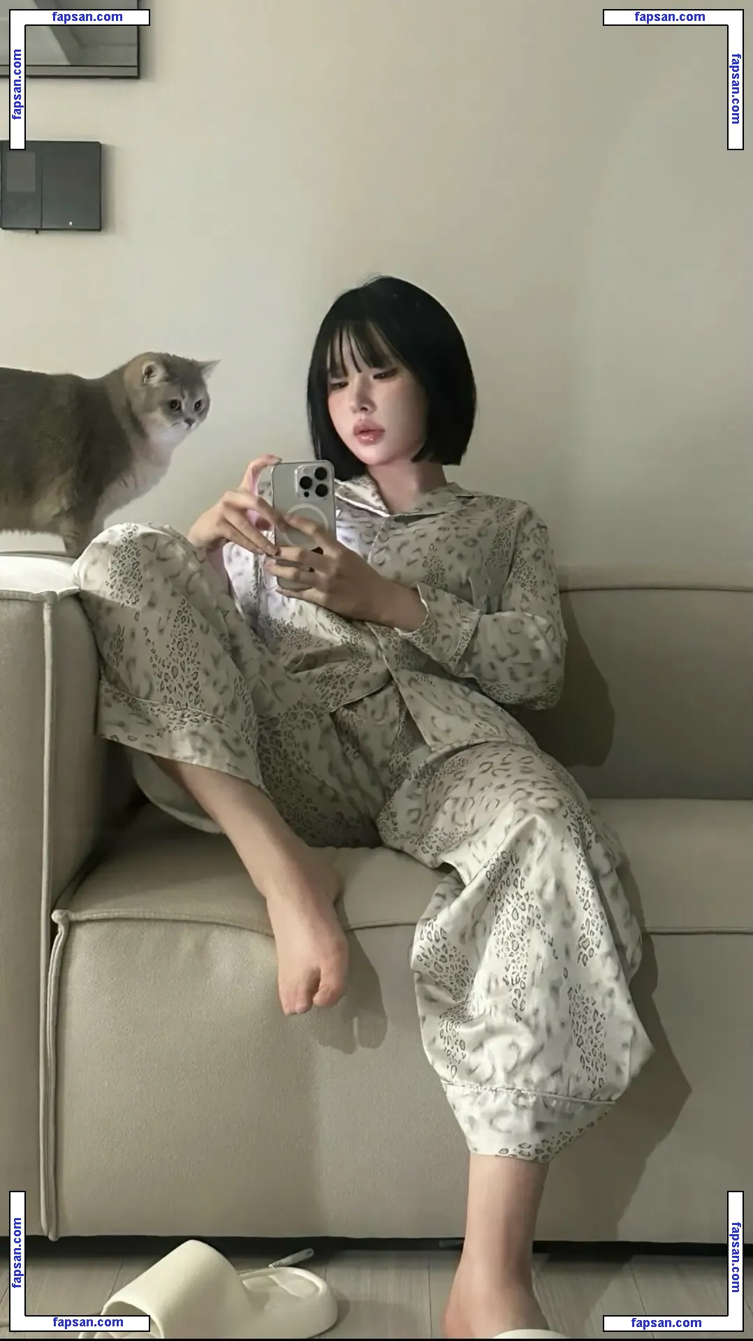 xouuuus голая фото #0047 с Онлифанс