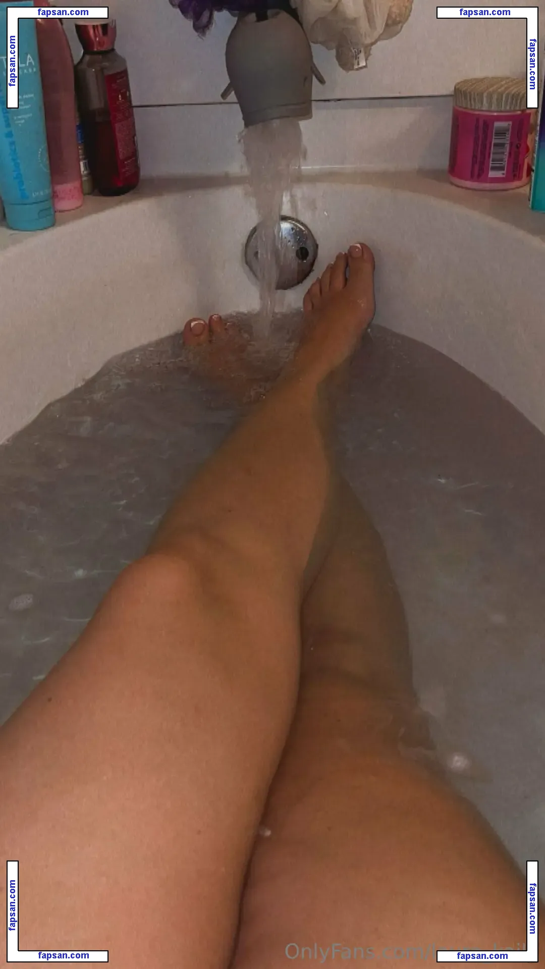 xoxo_kailaa nude photo #0011 from OnlyFans