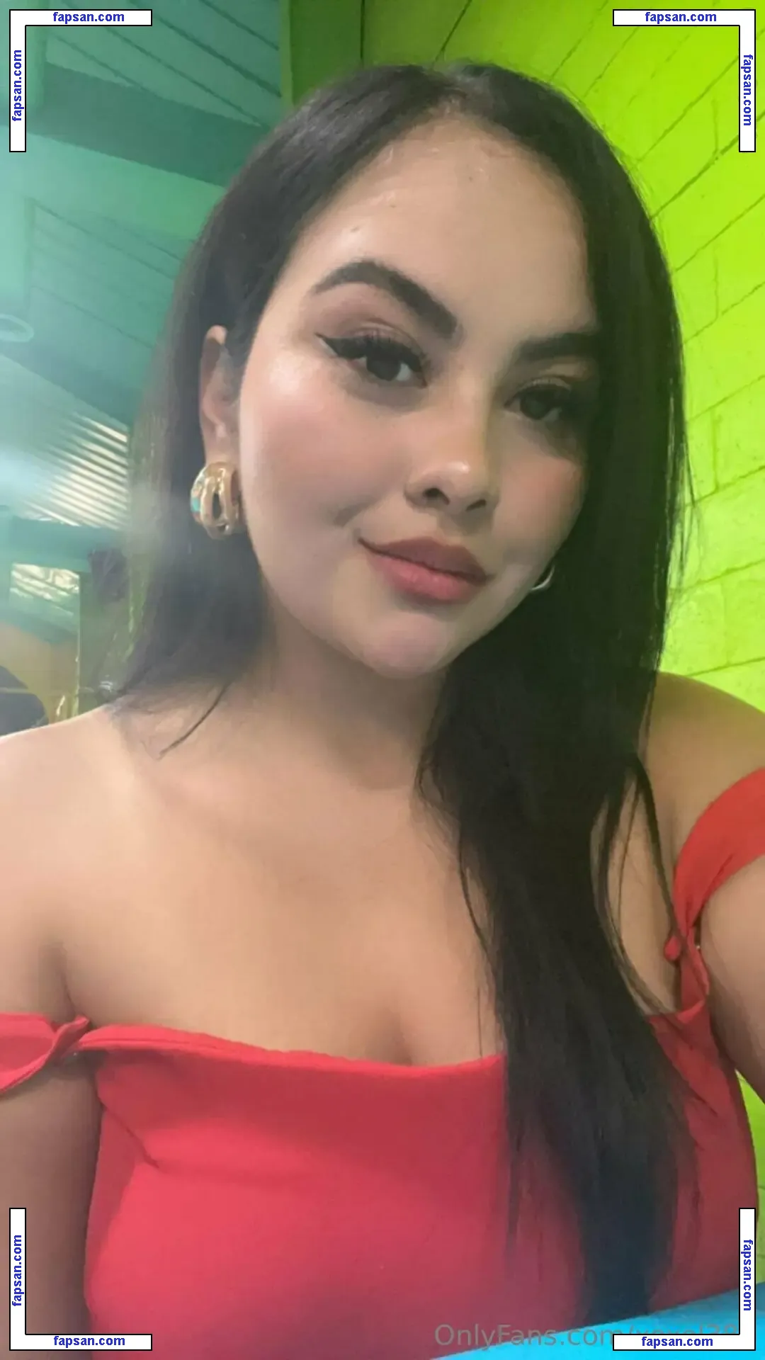 xoxol384 nude photo #0005 from OnlyFans