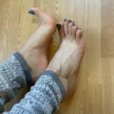 xoxolovelyfeet голая #0025