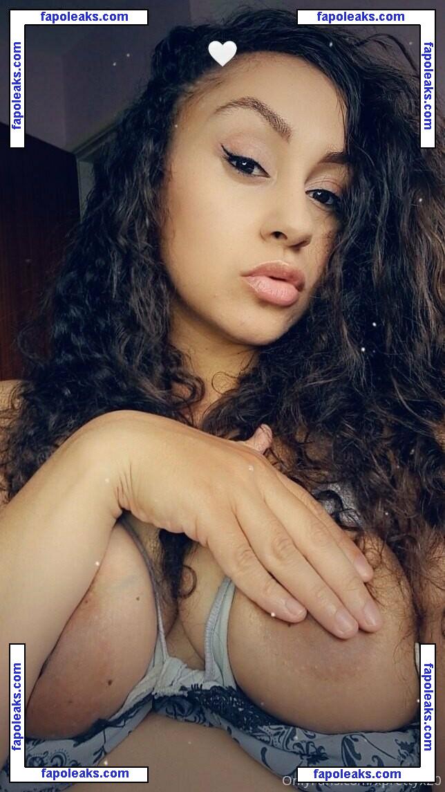 xprettyx20 / pretty mixedmama / prettymixedmama nude photo #0098 from OnlyFans