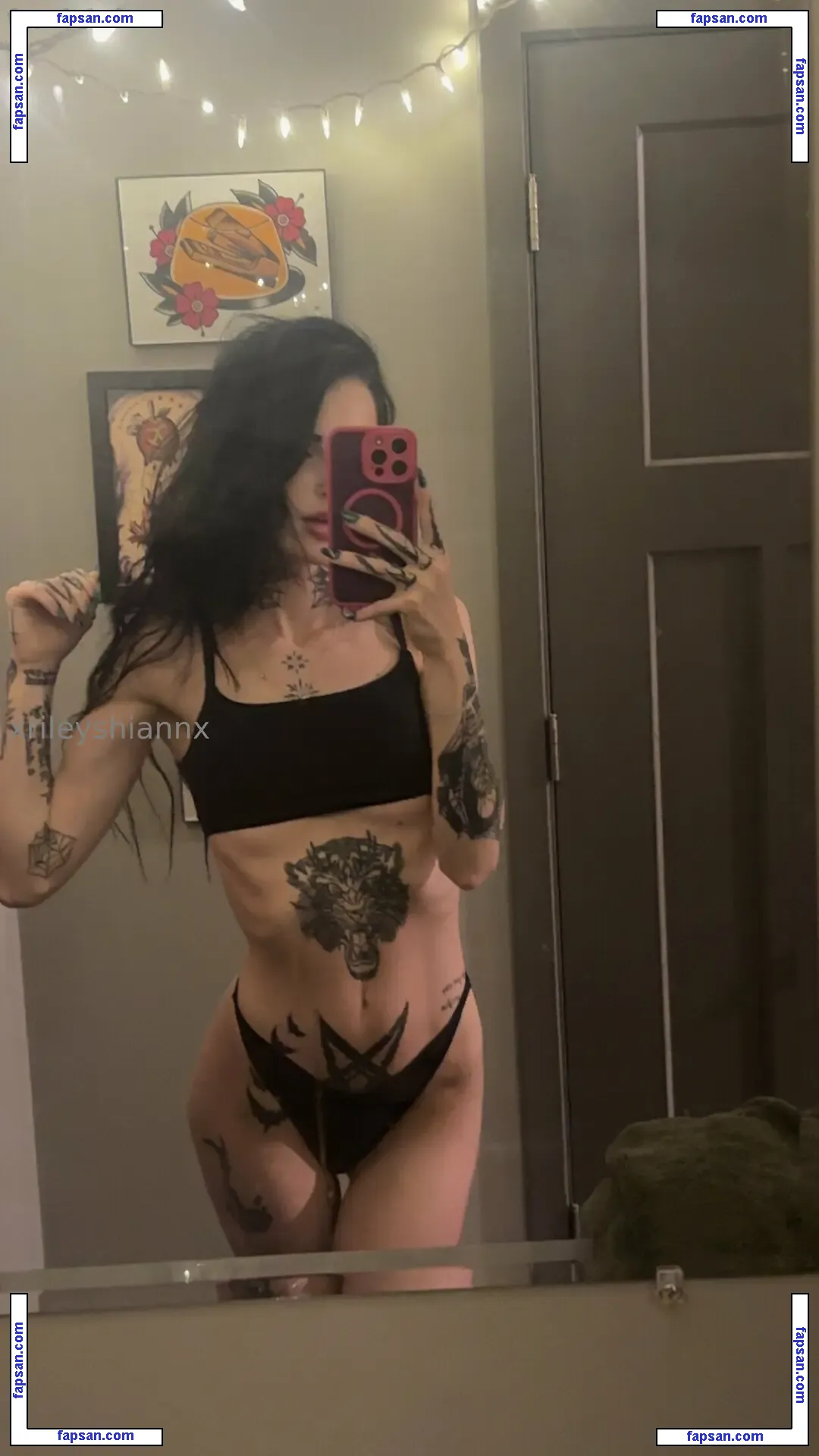 xrileyshiannx nude photo #0006 from OnlyFans