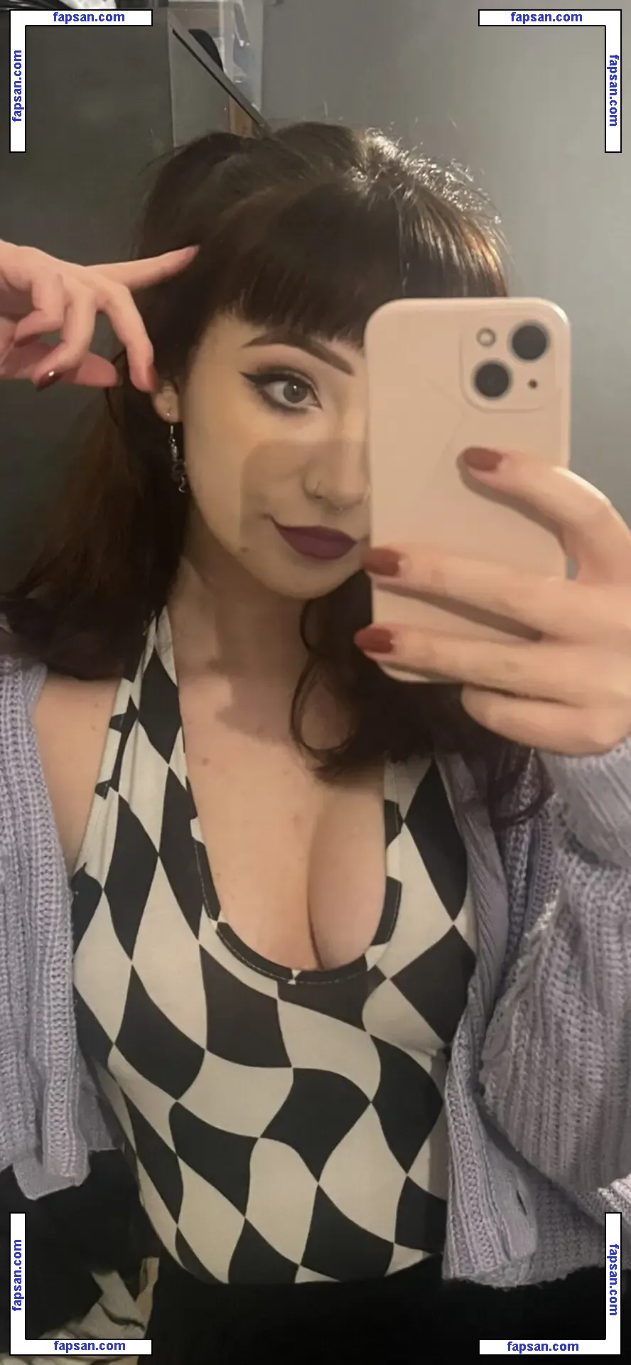 xroox nude photo #0014 from OnlyFans